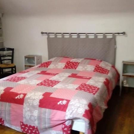 Maison En Pierre De Pays Segrie Ngoại thất bức ảnh