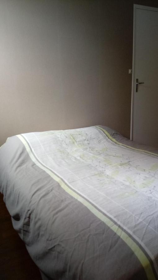 Maison En Pierre De Pays Segrie Ngoại thất bức ảnh